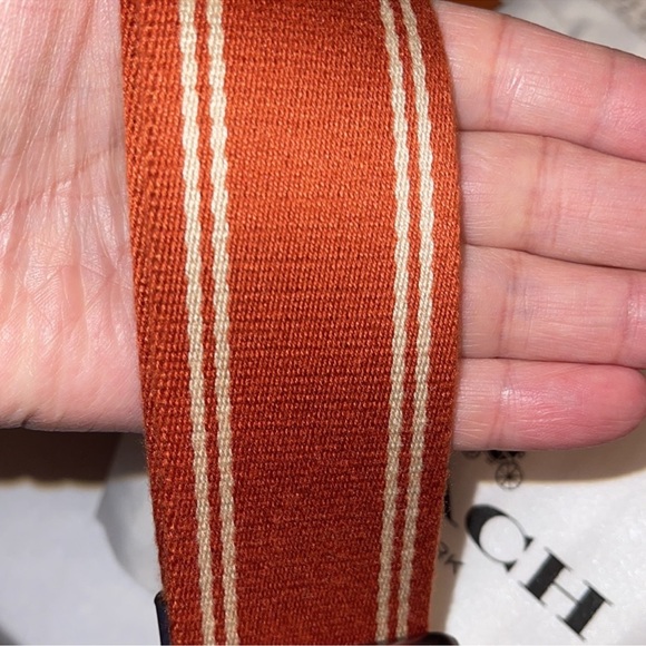 Coach Limited Edition DINKY 23 Quilted Colorblock Crossbody - Picture 7 of 7